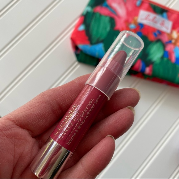 Clinique cosmetics bag and products - all new - Picture 6 of 9